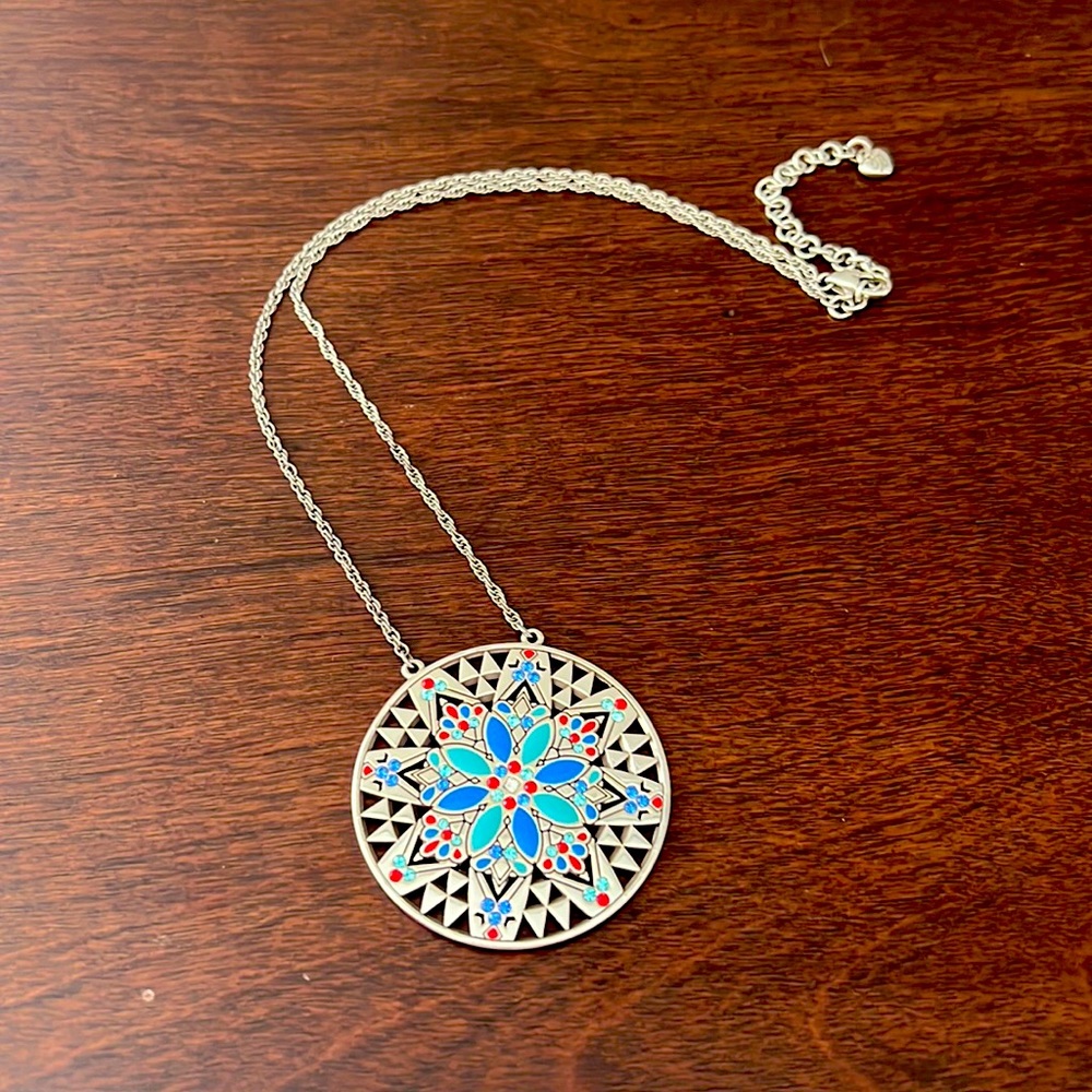 Brighton Collectibles Africa Stories pendant necklace